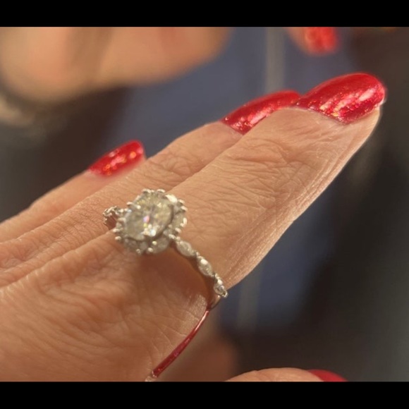 Moissanite Diamond 925 sterling silver antique oval engagement ring engagement - Picture 8 of 8